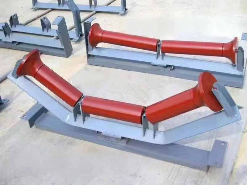 Three-roll troughing idler set and return roller on steel frames